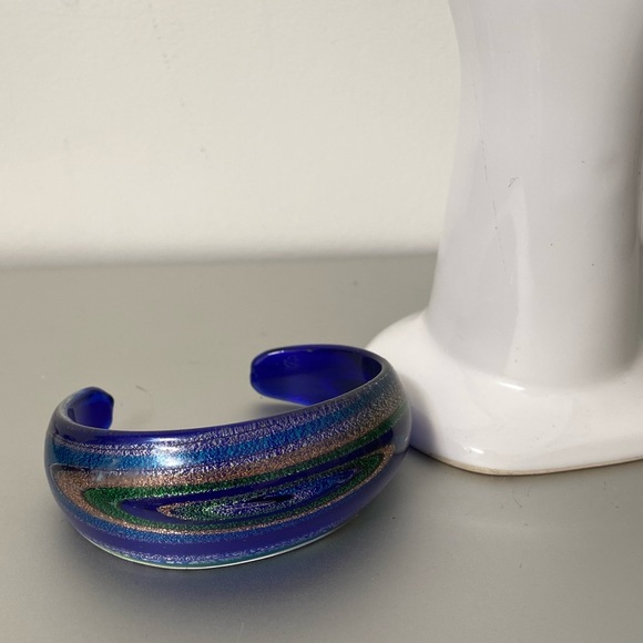 Cobalt blue dichroic art glass with colourful swirls women cuff bracelet. Used. - Picture 8 of 9
